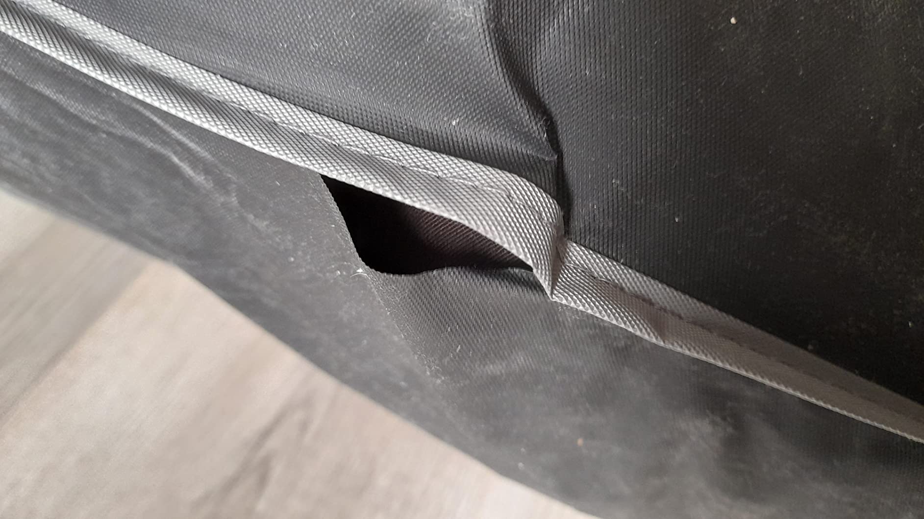 Protège bien de la poussière