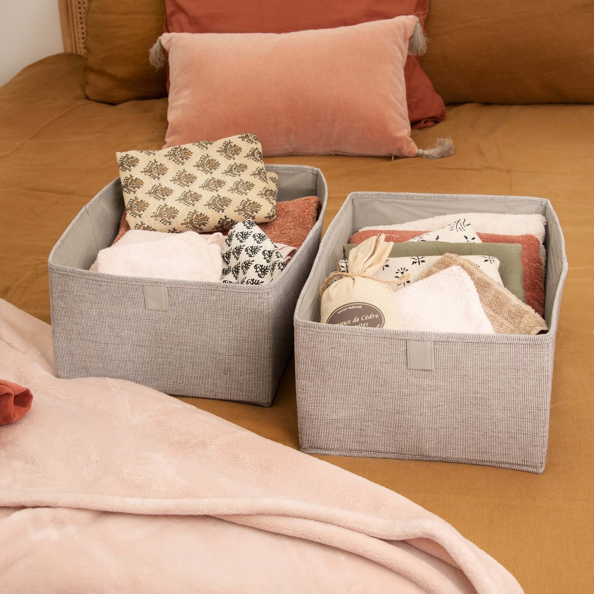 compactor-oxford-m-bo-te-de-rangement-pliable-gris-beige-42-x-26-x-16-5-cm image 6