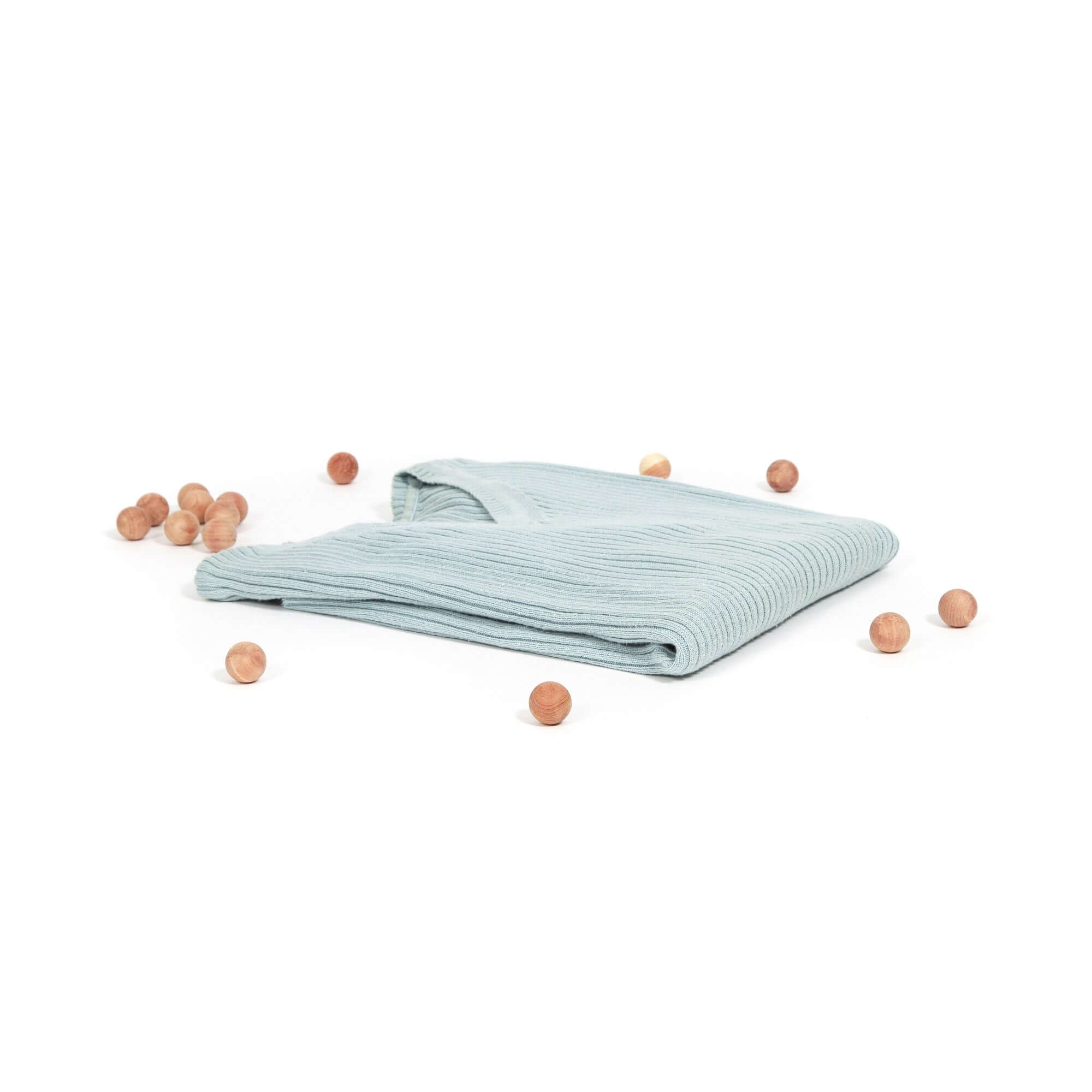 compactor-lot-de-15-billes-antimites-c-dre-naturel-oregon-2-cm image 2